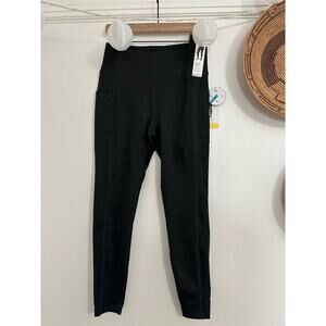 NWT Women's High-Rise Black Ankle Leggings with Side Pocket Size S